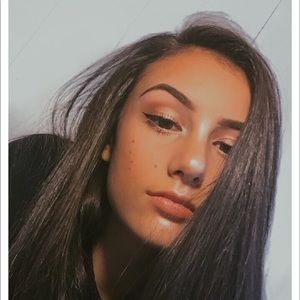 Meet your Posher, Kendall